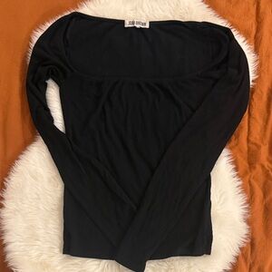 Joah Brown Elegant Black Long Sleeve Tee